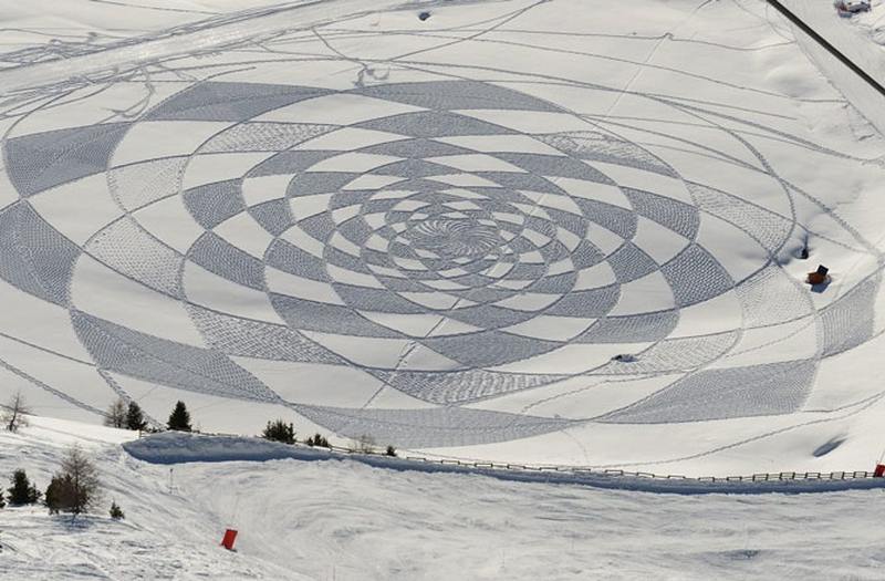 Math-created-Frozen-Art-1
